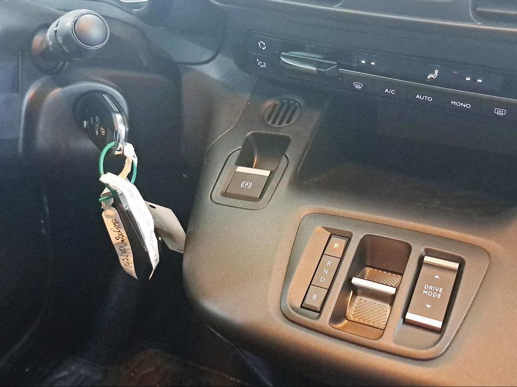 Citroën ë-Berlingo Talla M ë-Berlingo 50 kWh SHINE - Foto 407