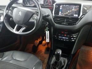 Peugeot 2008 Allure 1.2 PureTech 110 S&S