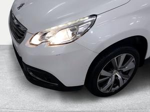 Peugeot 2008 Allure 1.2 PureTech 110 S&S