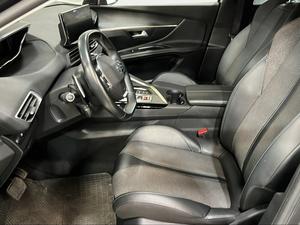 Peugeot 3008 Hybrid 225 e-EAT8 Allure