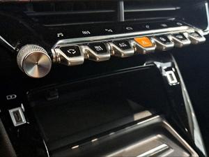 Peugeot 2008 GT Puretech 130 S&S BVM6