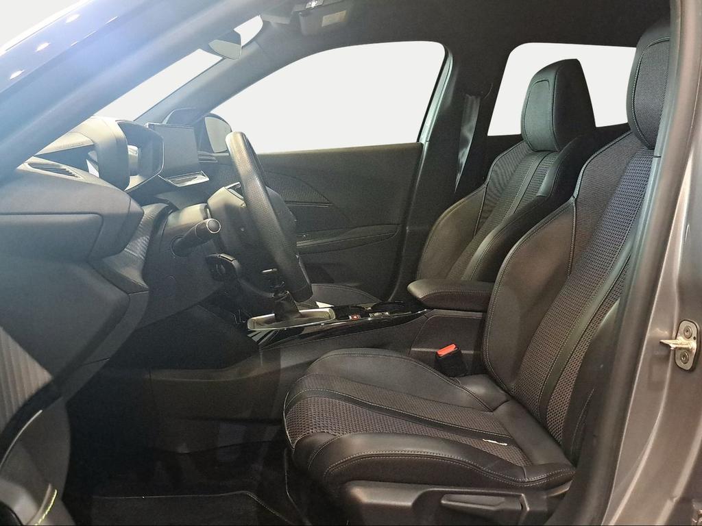 Peugeot 2008 GT Puretech 130 S&S BVM6 - Foto 436