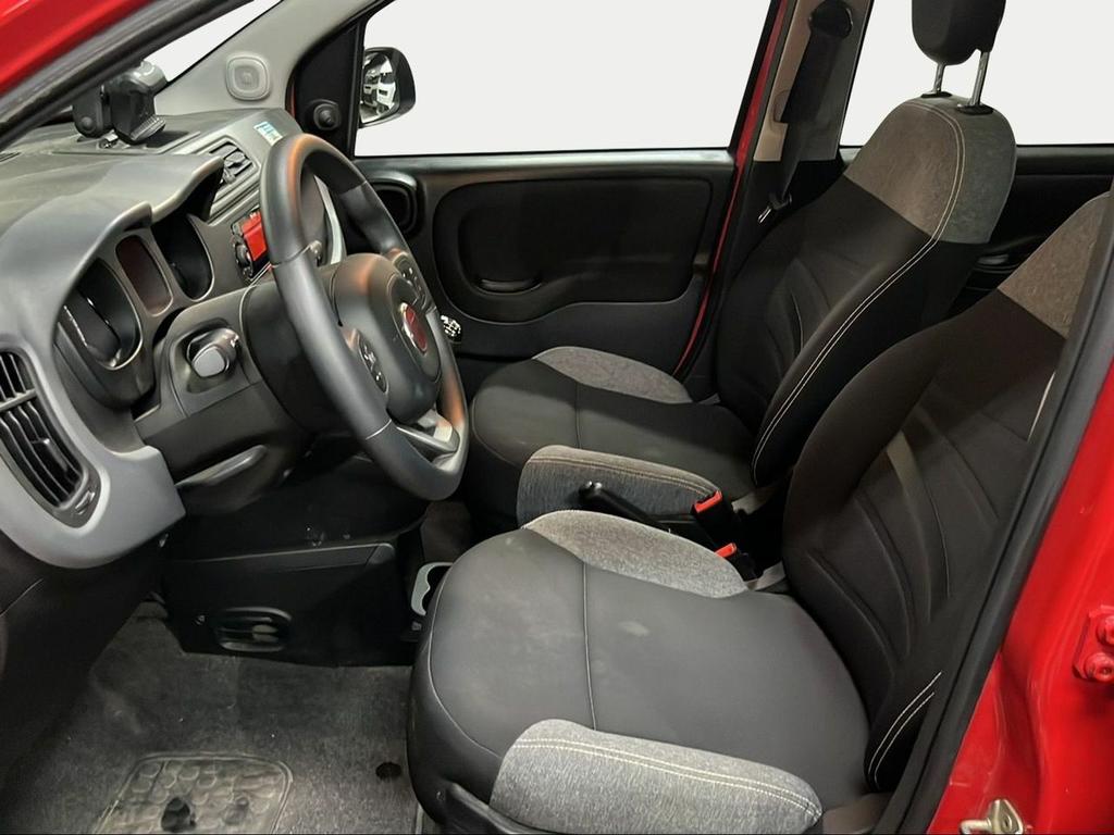 Fiat Panda City Life Hybrid 1.0 Gse 51kw (70CV) - Foto 186