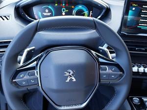 Peugeot 3008 Hybrid 225 e-EAT8 Allure Pack