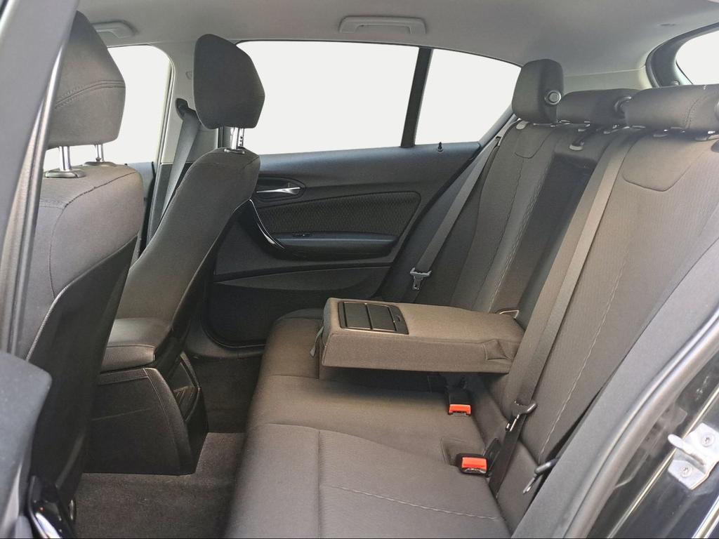 BMW Serie 1 118d - Foto 239