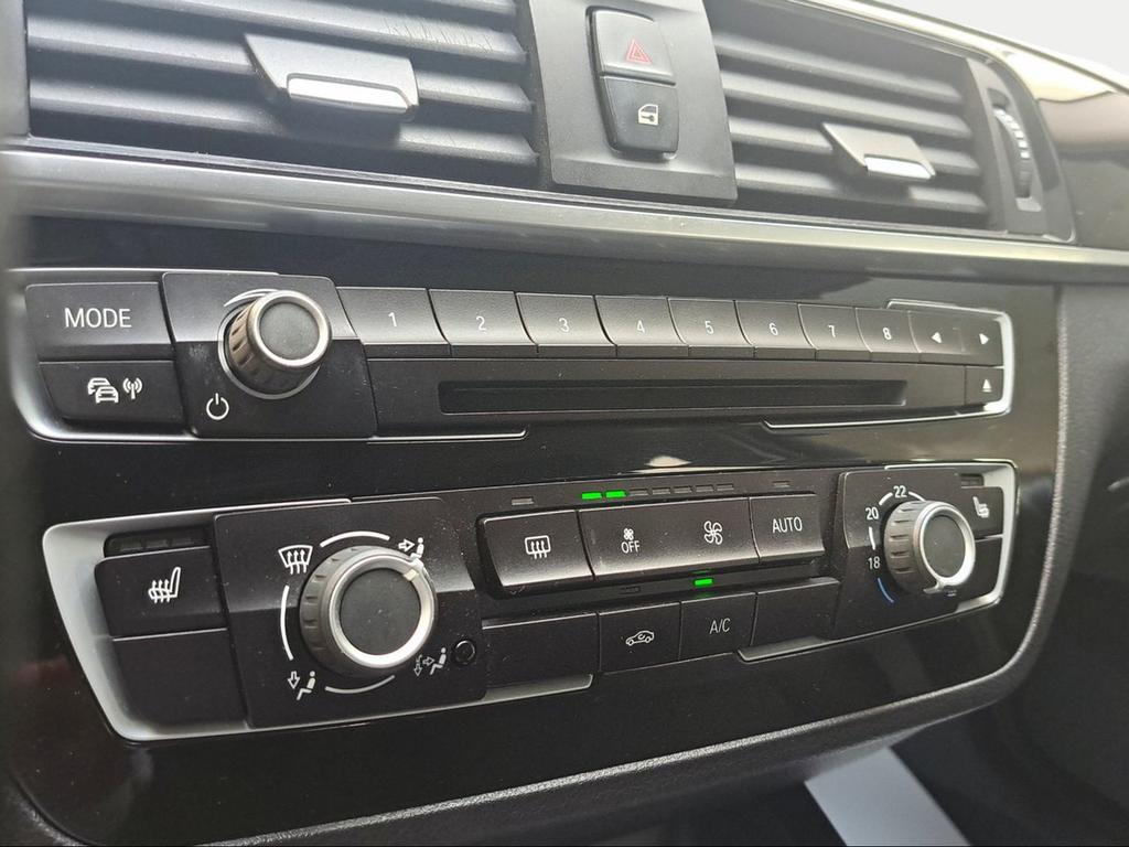 BMW Serie 1 118d - Foto 259