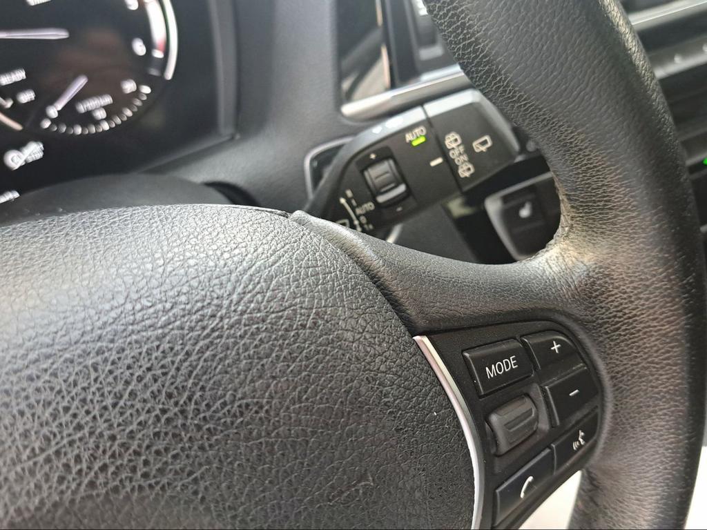 BMW Serie 1 118d - Foto 253