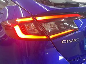 Honda Civic 2.0 i-MMD Elegance CVT