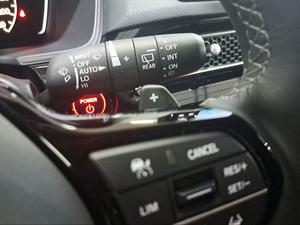 Honda Civic 2.0 i-MMD Elegance CVT