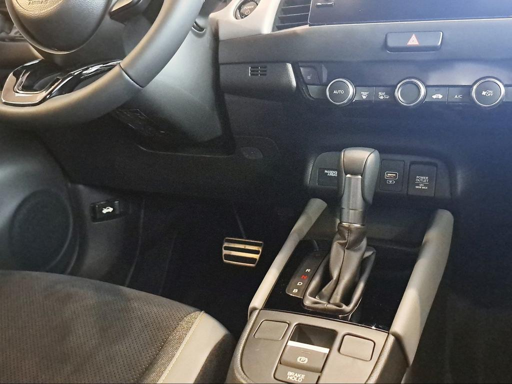 Honda Jazz 1.5 i-MMD SPORT - Foto 416