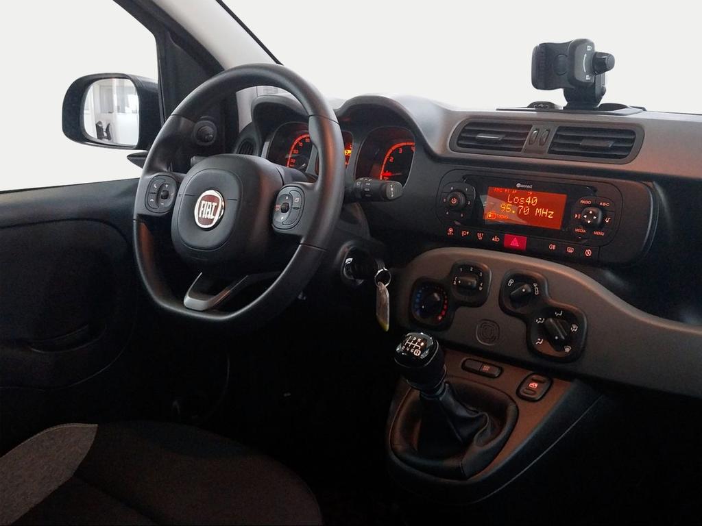 Fiat Panda City Life Hybrid 1.0 Gse 51kw (70CV) - Foto 267