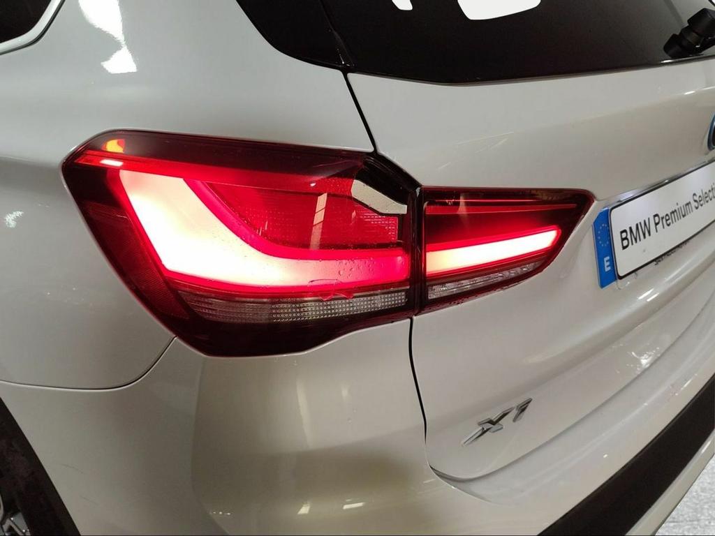 BMW X1 xDrive25e - Foto 16