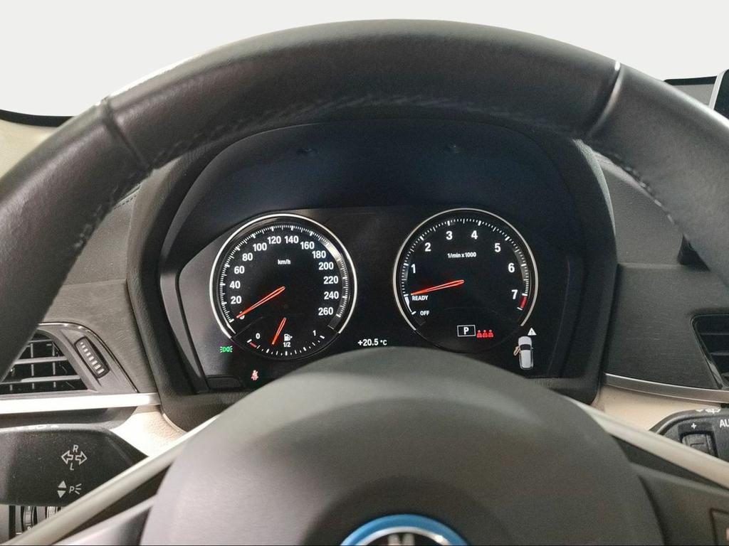 BMW X1 xDrive25e - Foto 13