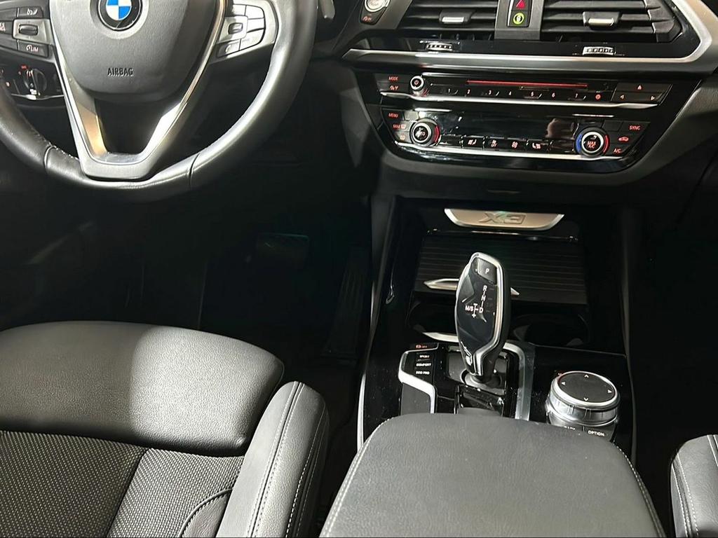 BMW X3 sDrive18d - Foto 20