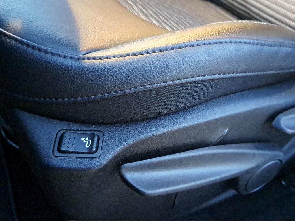 Jeep Compass eHybrid 1.5 MHEV 130HP Altitude DCT - Foto 447