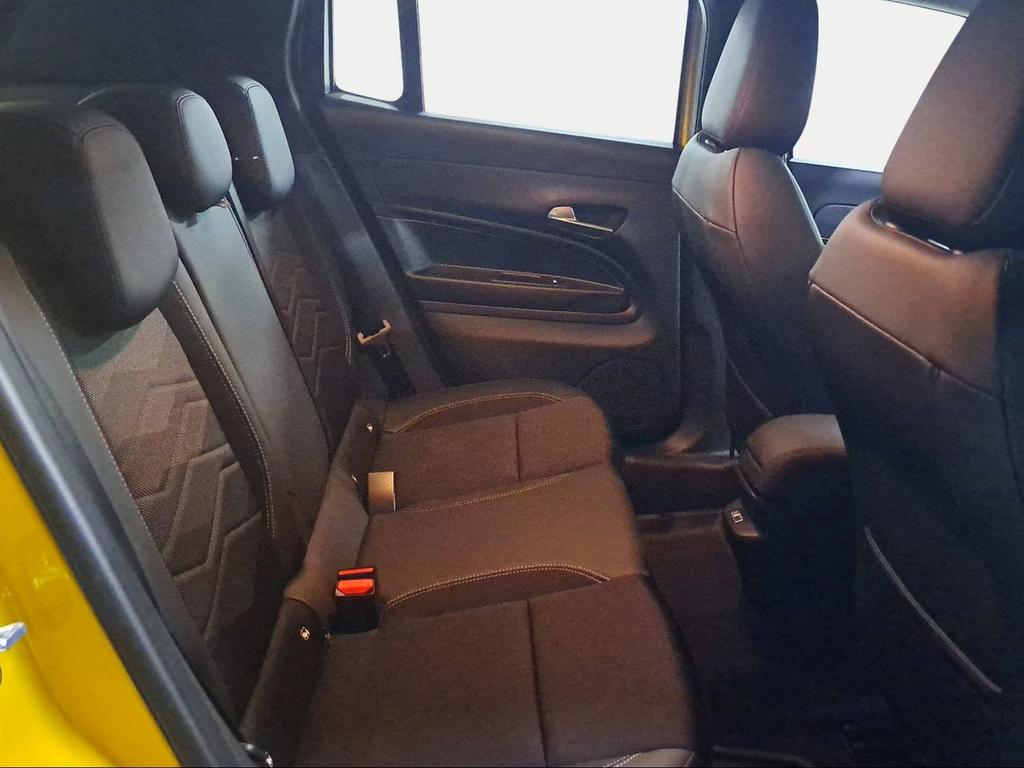 Jeep Avenger 1.2 eHybrid 74kW (100CV) Altitude - Foto 464