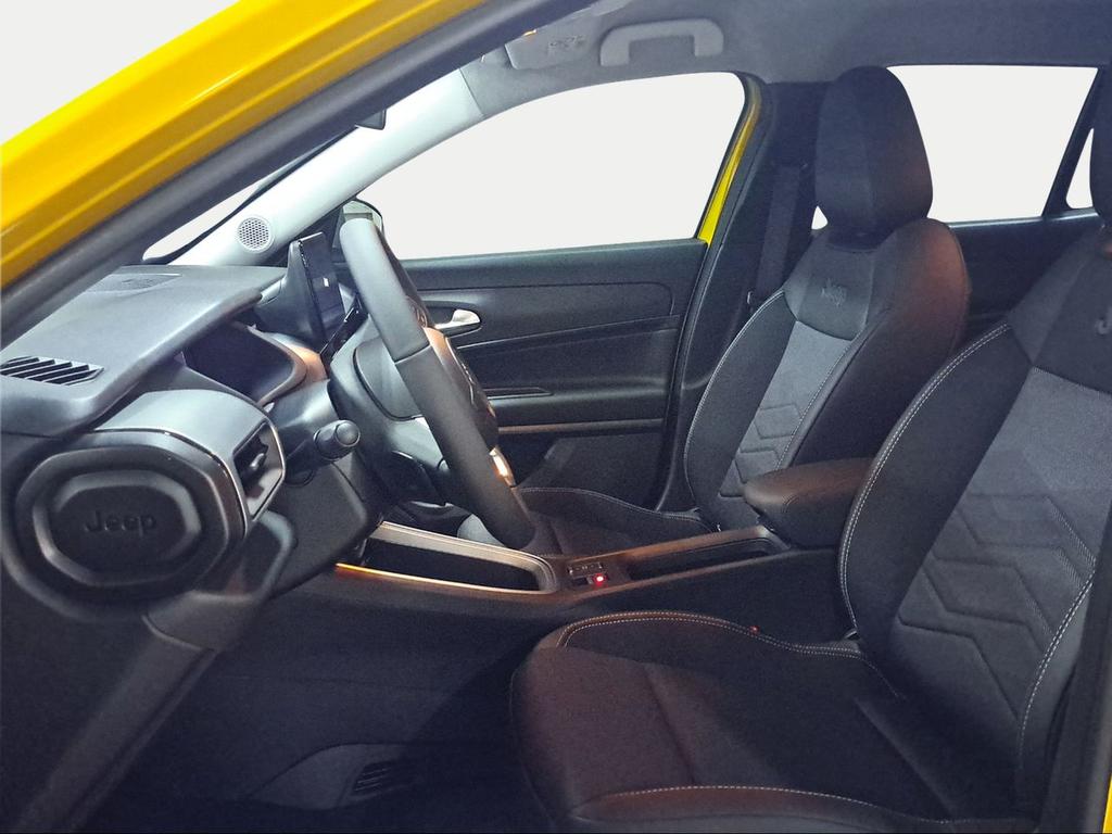 Jeep Avenger 1.2 eHybrid 74kW (100CV) Altitude - Foto 457