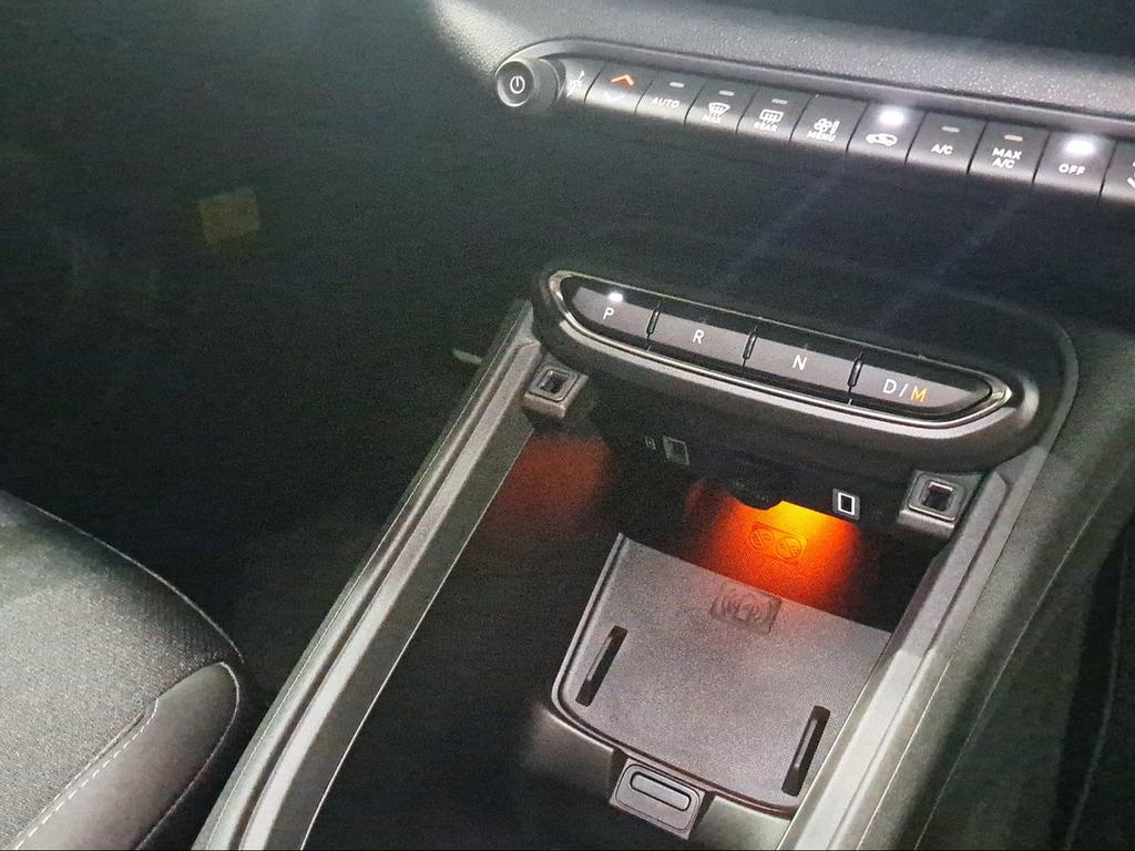 Jeep Avenger 1.2 eHybrid 74kW (100CV) Summit - Foto 504