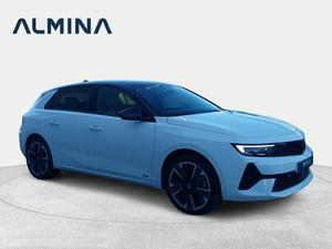 Opel Astra 54kWh GS Auto