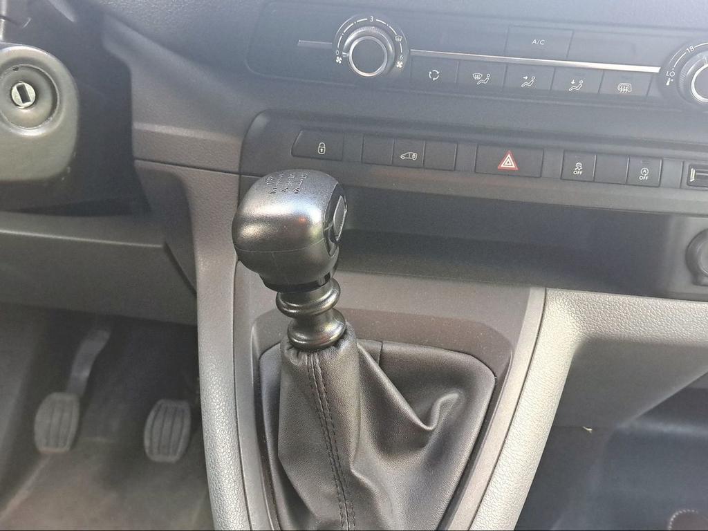 Opel Vivaro Opel Vivaro FURGON M EXPRESS 120 CV S&S MT6 - Foto 428