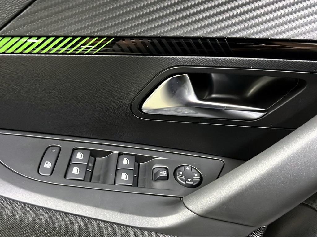 Peugeot 2008 Active Puretech 100 S&S 6 Vel. MAN - Foto 428