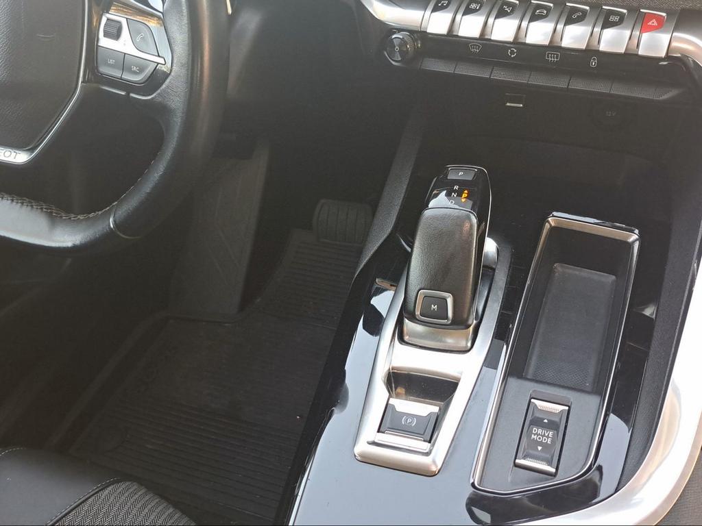 Peugeot 3008 1.2 PureTech 96KW S&S Allure Pack EAT8 - Foto 332