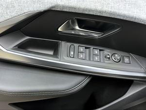 Peugeot 3008 GT Eléctrico 157kW