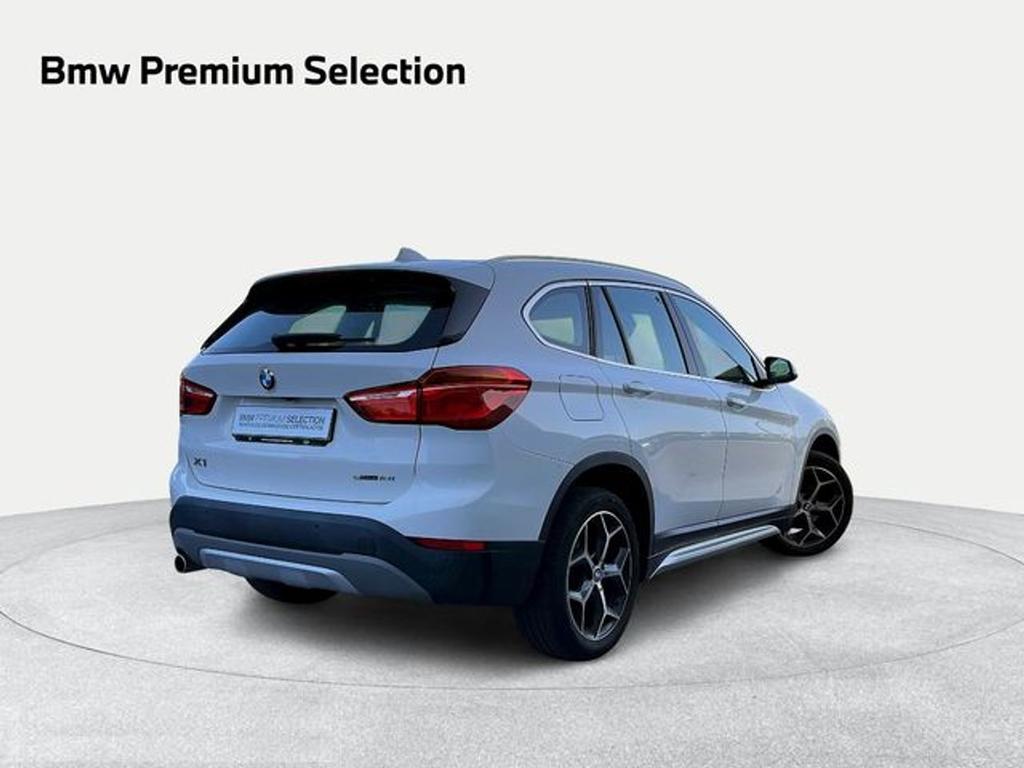 BMW X1 sDrive18i - Foto 100