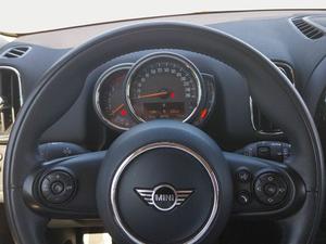 MINI Countryman One D