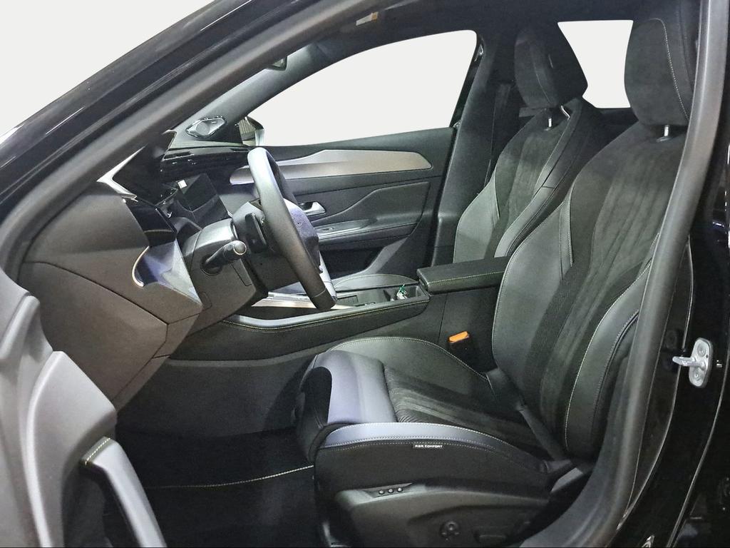 Peugeot 308 SW GT BlueHDi 130 S&S EAT8 - Foto 419