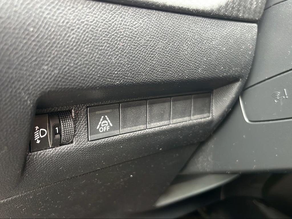 Peugeot e-2008 Eléctrico Active - Foto 417