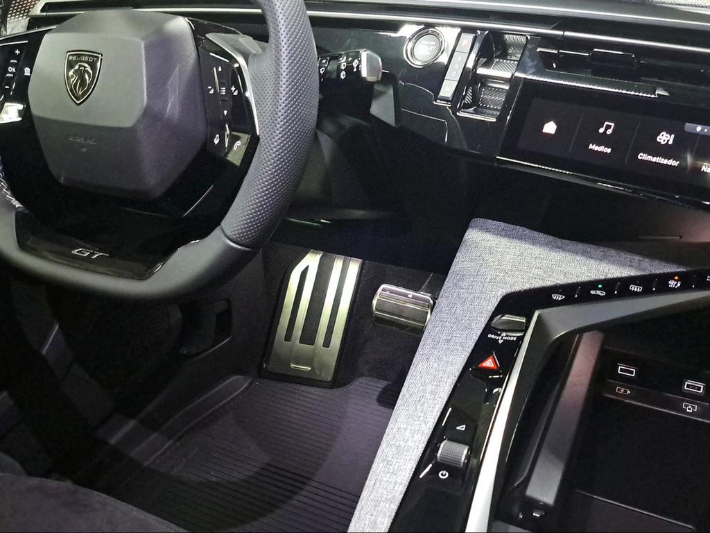 Peugeot 5008 1.2 100KW GT eDCS6 Hybrid - Foto 407