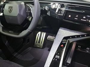 Peugeot 5008 1.2 100KW GT eDCS6 Hybrid