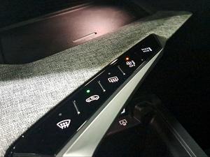 Peugeot 5008 1.2 100KW GT eDCS6 Hybrid