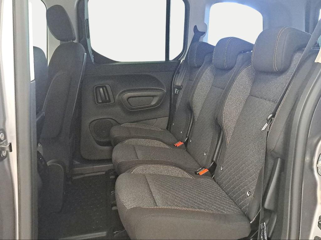 Peugeot Rifter Allure BlueHDi 100 S&S 6 Vel. MAN Long - Foto 421