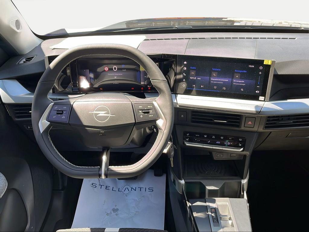 Opel Frontera 1.2T XHT Hybrid eDCT6 107kW GS - Foto 323