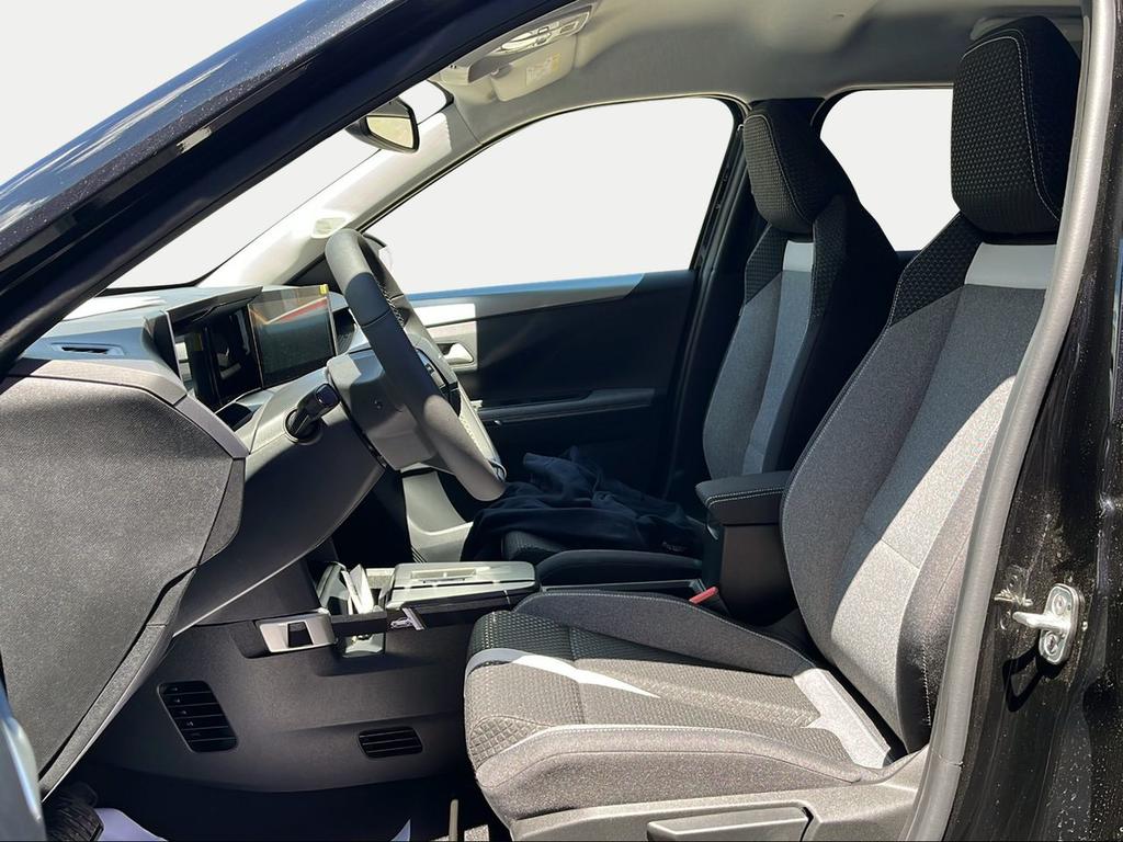 Opel Frontera 1.2T XHT Hybrid eDCT6 107kW GS - Foto 318