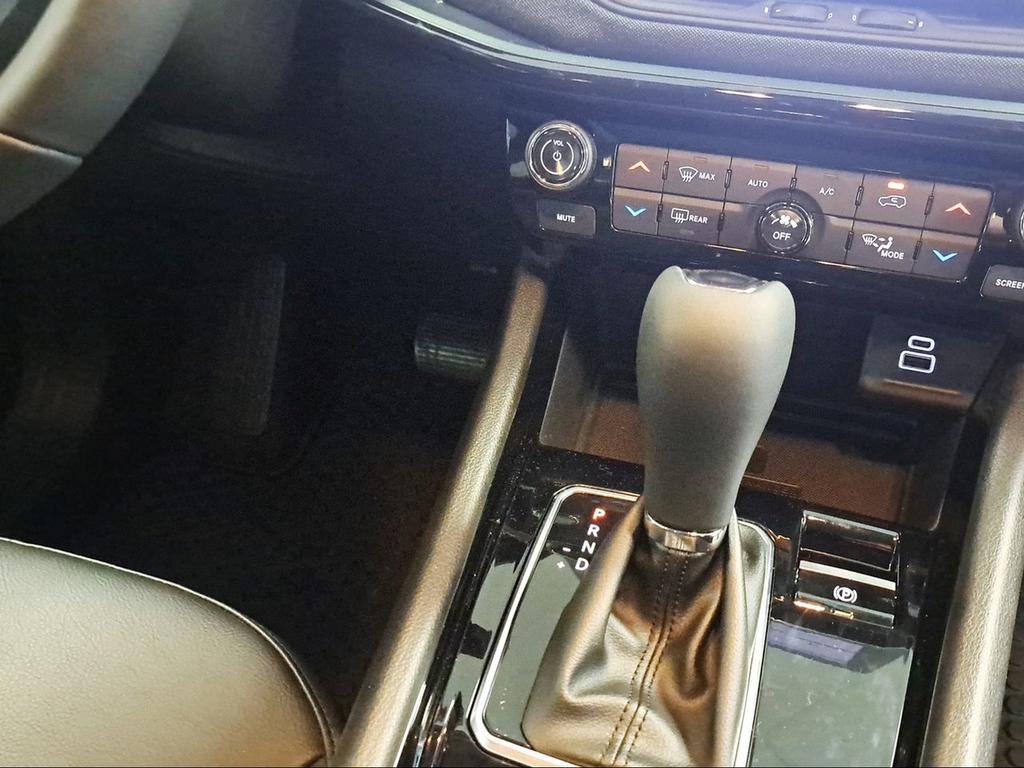 Jeep Compass eHybrid 1.5 MHEV 130HP North Star DCT - Foto 391