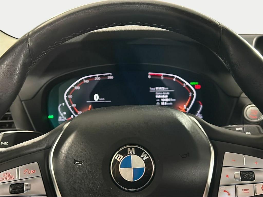 BMW X3 xDrive20d - Foto 49