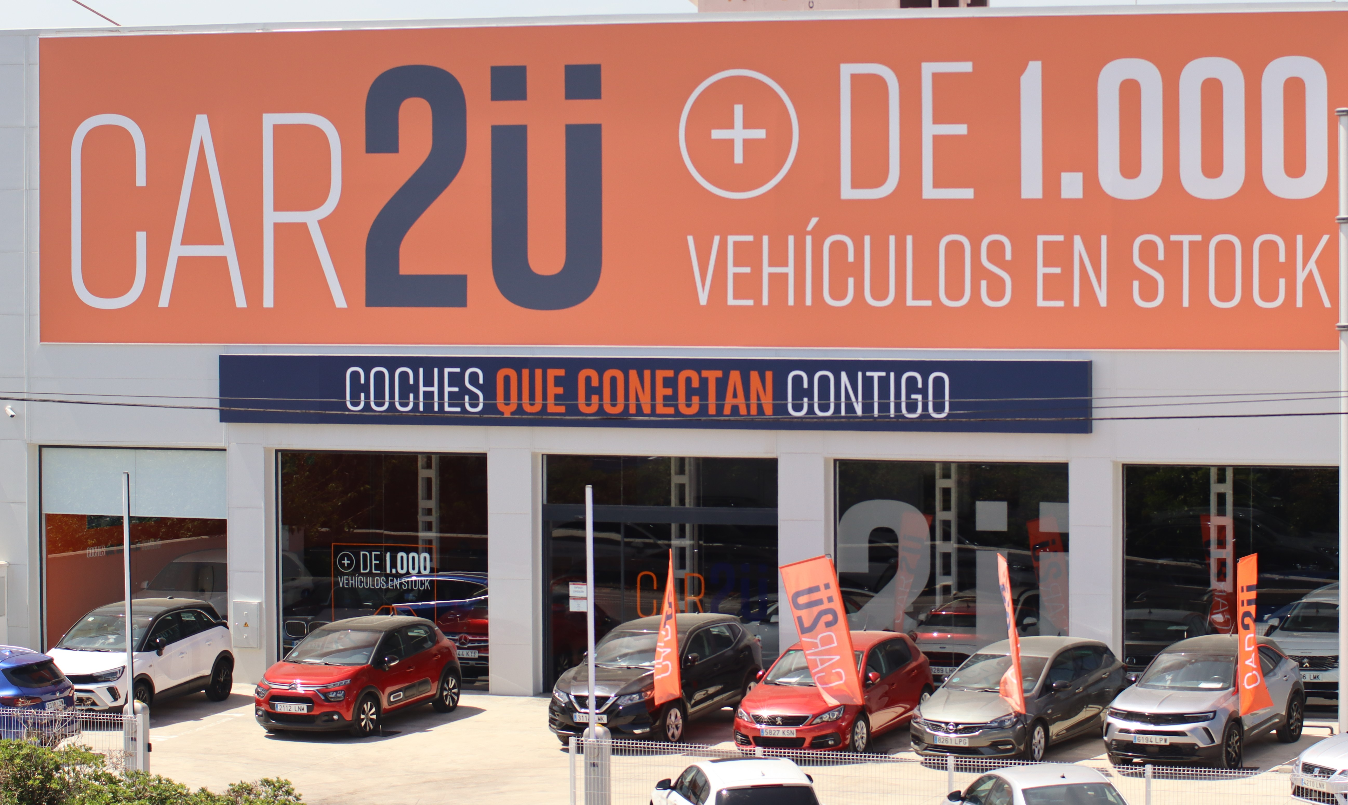 CAR2U, la marca de vehículos de ocasión de Almina, lanza una campaña junto a Juan Amodeo